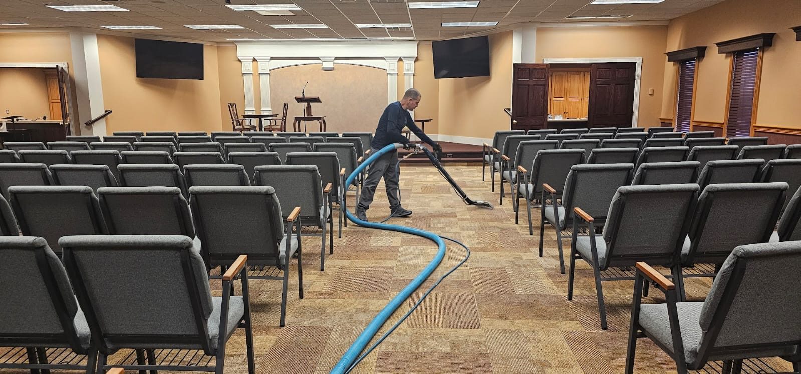 499683485 1276338247829684 1870348514758972351 n